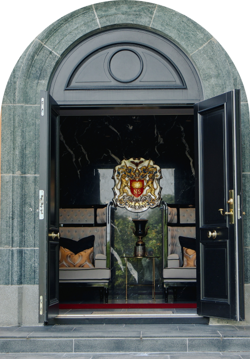 Inngangsparti på Chitra house
